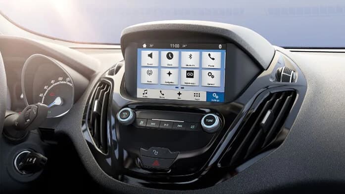 Ford Tourneo Courier Display seitlich