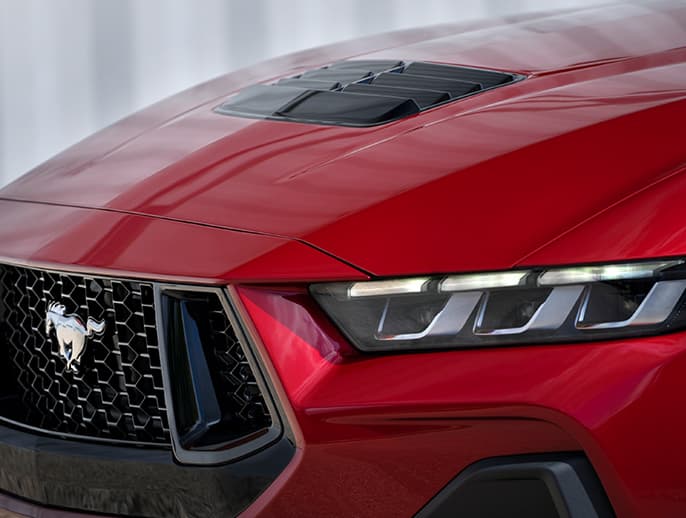 Ford Mustang scheinwerfer motorhaube rot